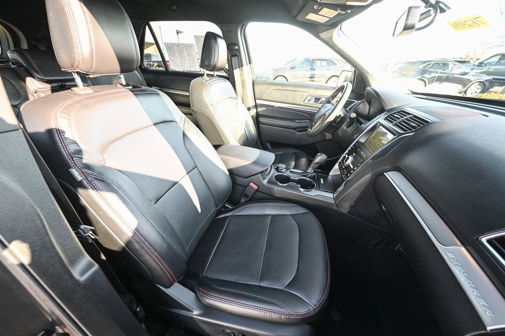 Certified 2019 Ford Explorer Sport w/ Equipment Group 401A image 31