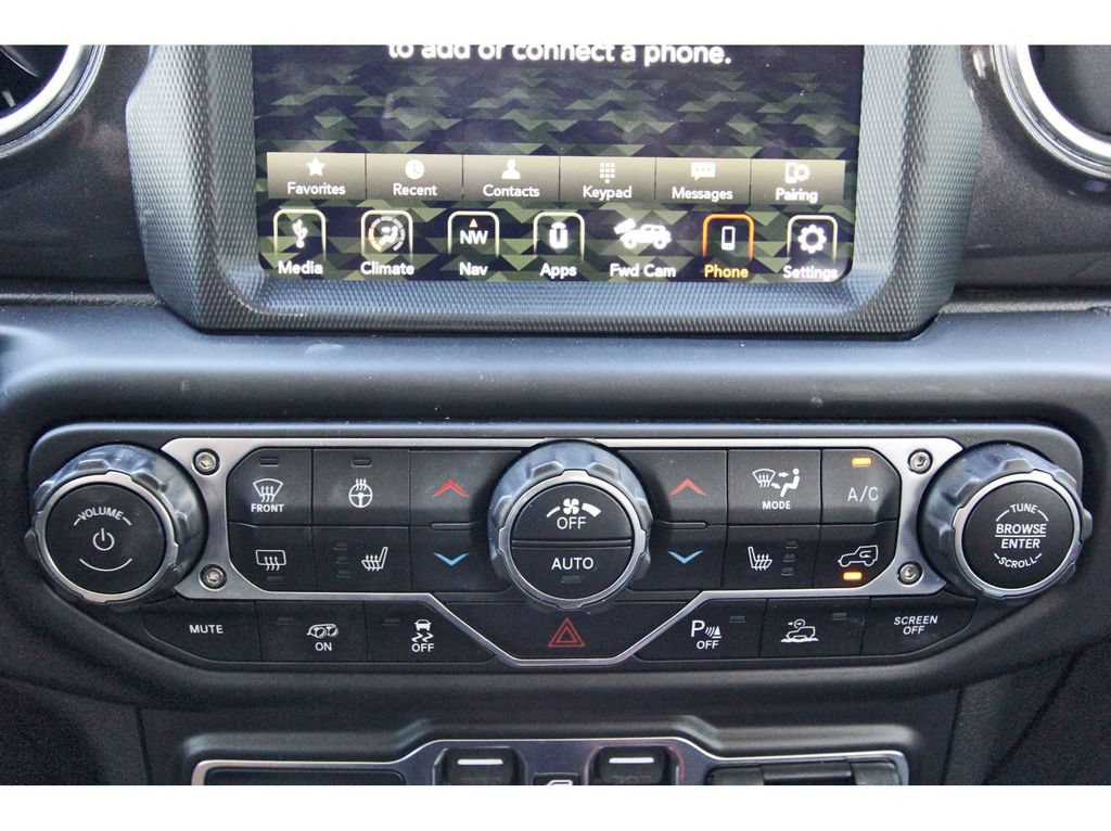 Used 2022 Jeep Wrangler Unlimited Rubicon w/ Xtreme Recon 35" Tire Package AWD/4WD image 23