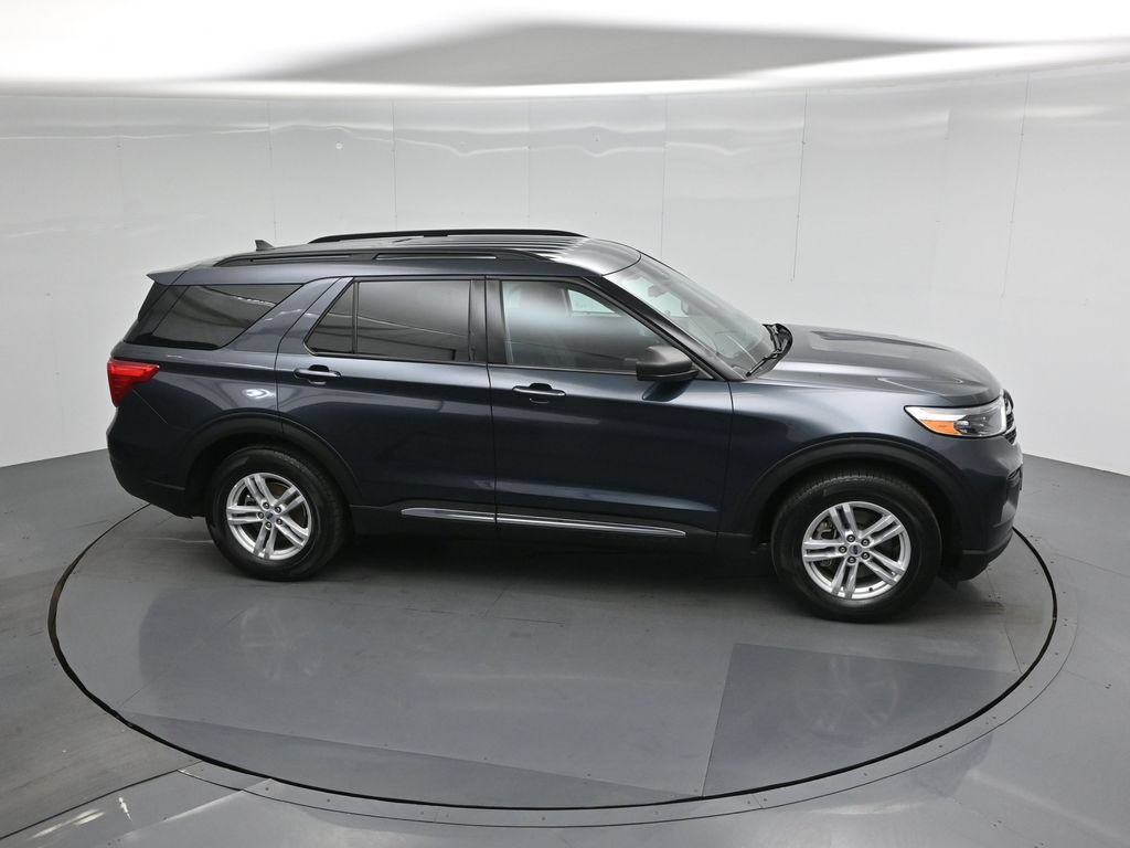 Certified 2023 Ford Explorer XLT RWD image 55