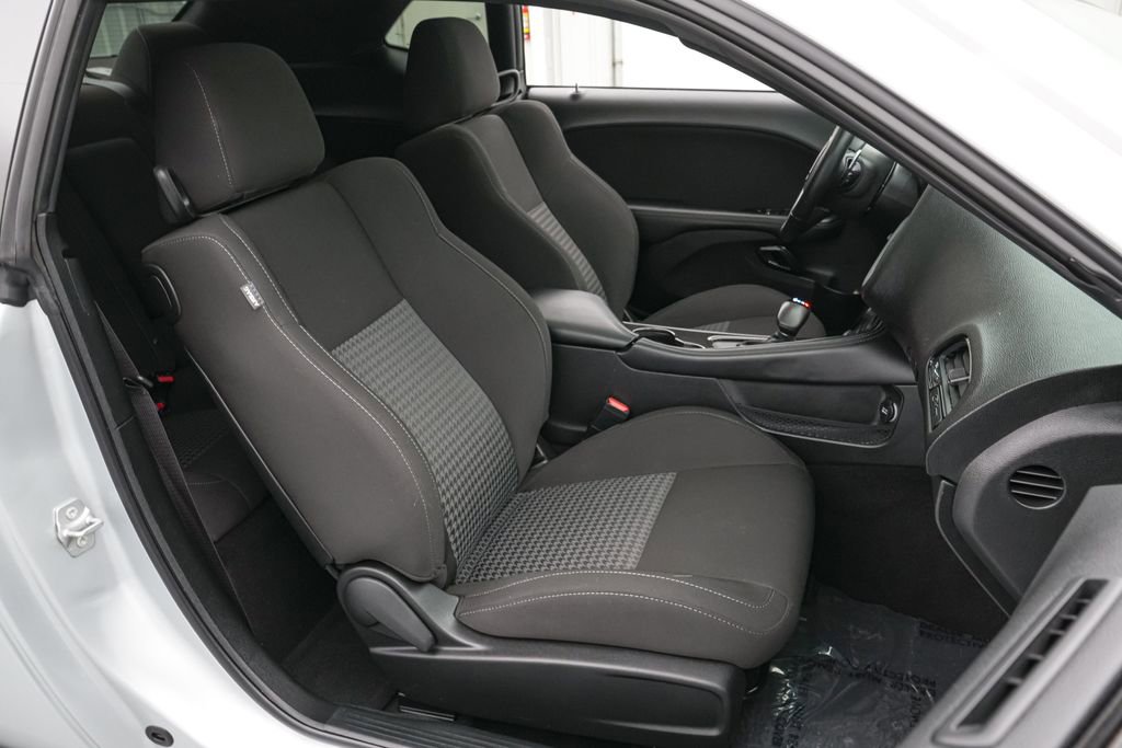 Used 2022 Dodge Challenger R/T Scat Pack w/ T/A Package RWD image 46