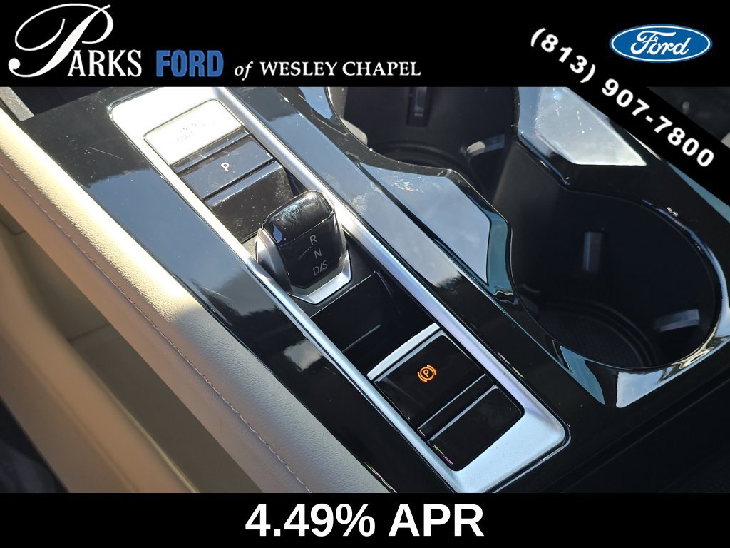 Used 2025 Volkswagen Atlas SE FWD image 26