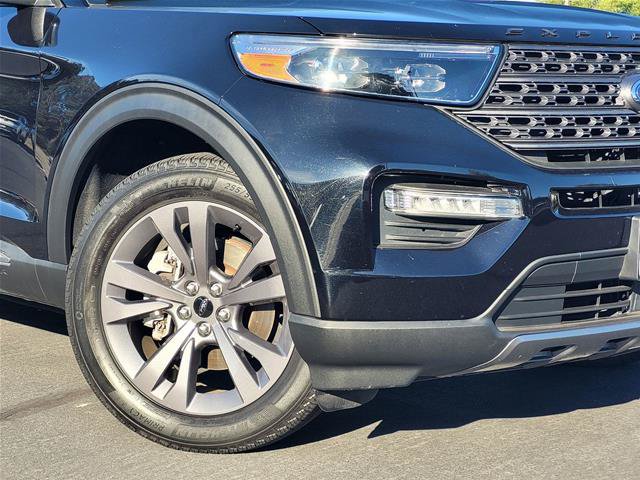 Certified 2023 Ford Explorer XLT w/ Equipment Group 202A AWD/4WD image 11