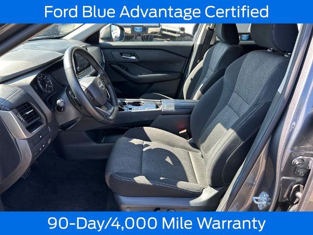 Used 2025 Nissan Rogue SV FWD image 13