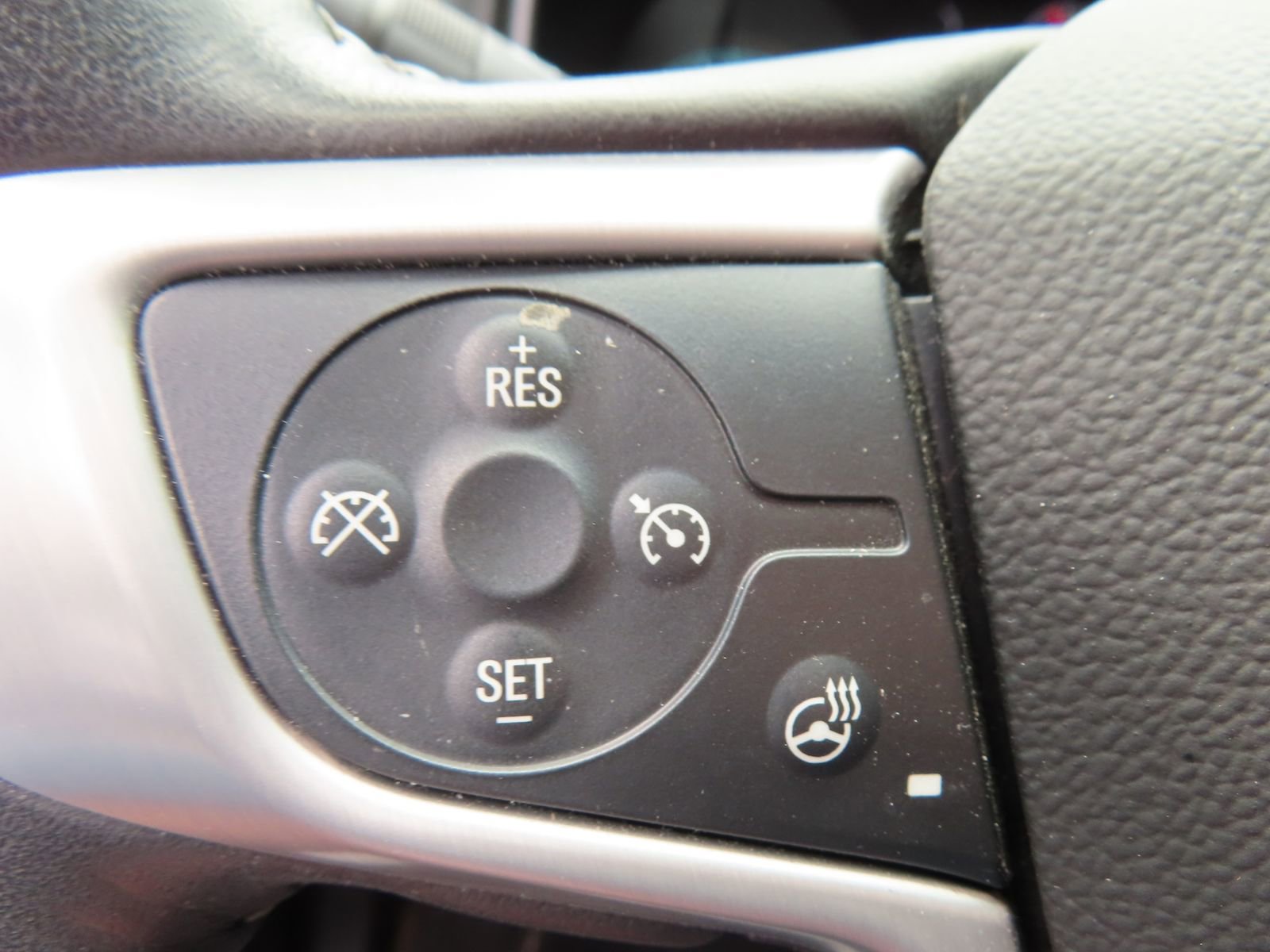 Used 2022 GMC Canyon Elevation w/ Elevation Premium Package AWD/4WD image 18