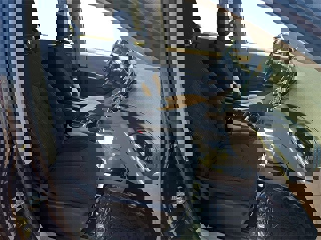 Used 2021 Chrysler Pacifica Touring image 24