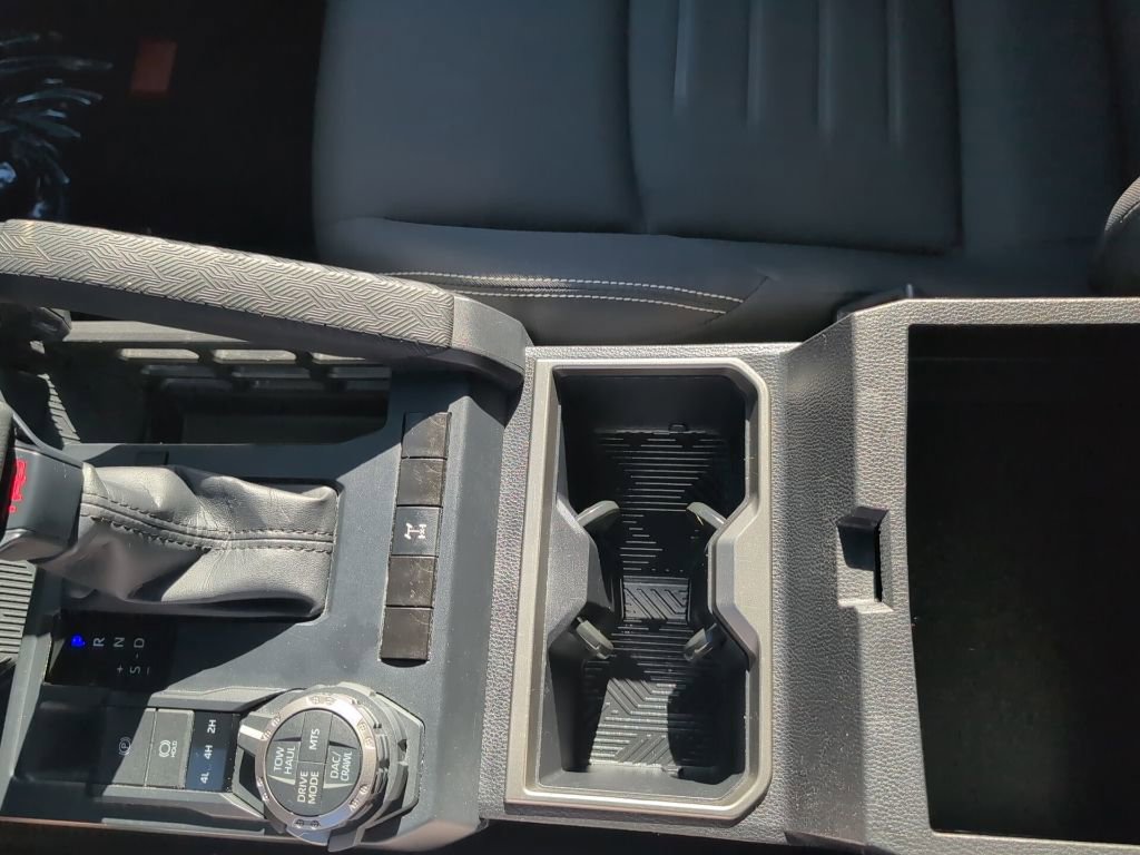 Used 2024 Toyota Tacoma TRD Off-Road image 17