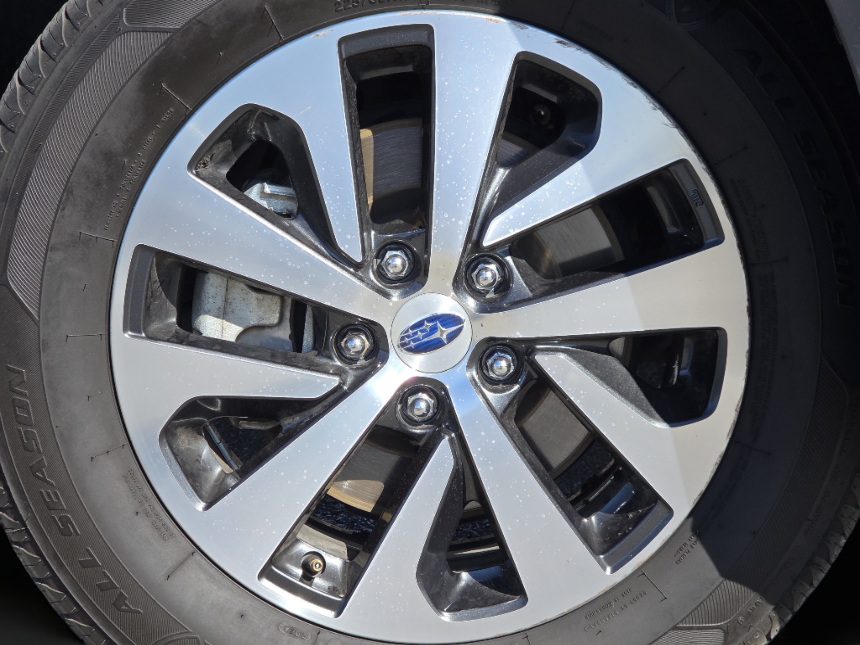 Used 2024 Subaru Outback Premium AWD/4WD image 15