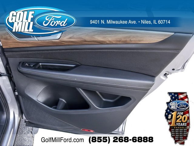 Used 2024 Volkswagen Atlas SE AWD/4WD image 28