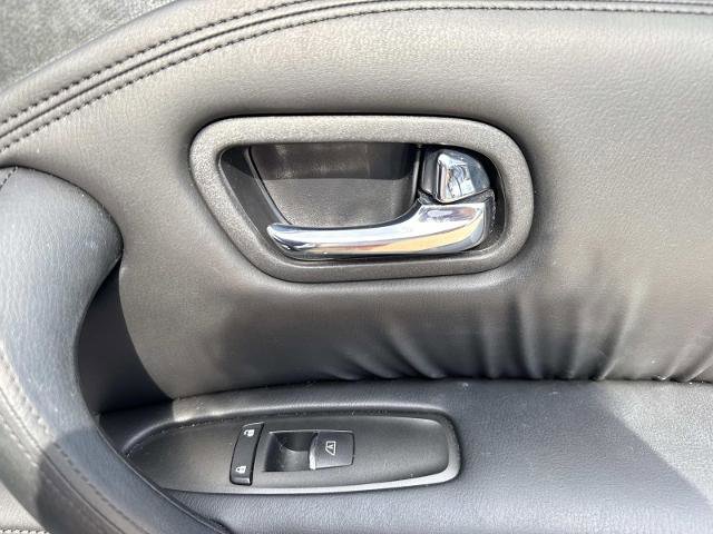 Used 2023 Nissan Armada SL w/ Midnight Edition Package image 15