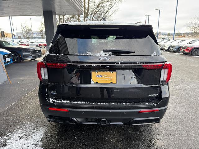 Certified 2025 Ford Explorer ST-Line w/ ST-Line Street Pack image 3