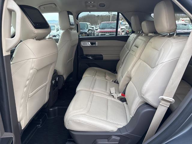 Certified 2023 Ford Explorer Platinum w/ Technology Package image 21