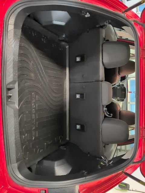 Used 2024 Subaru Crosstrek 2.0i Premium AWD/4WD image 31