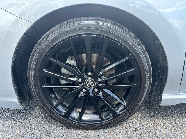 Used 2022 Toyota Camry XSE FWD image 11