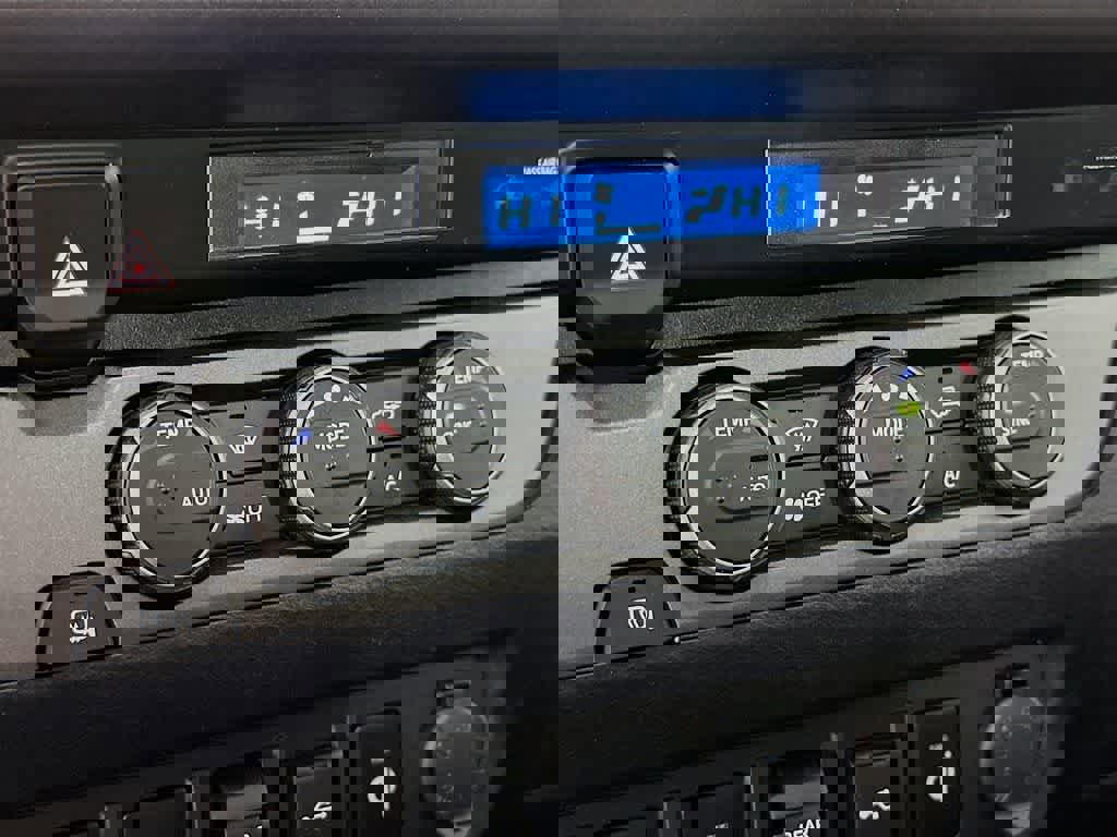 Used 2021 Toyota Tacoma TRD Sport image 20