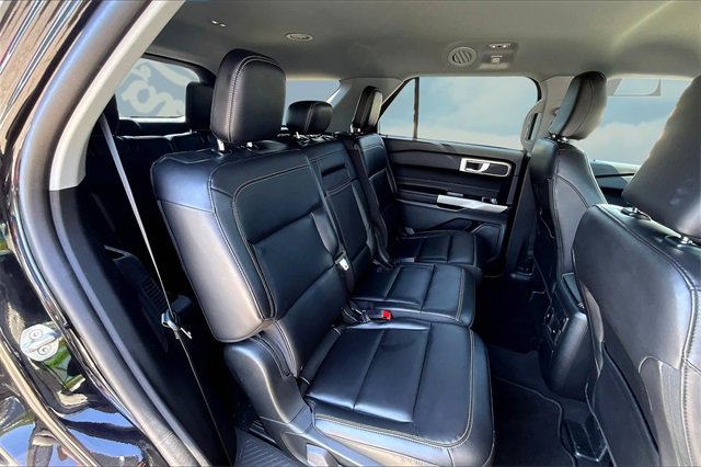 Certified 2023 Ford Explorer XLT w/ Equipment Group 202A image 25