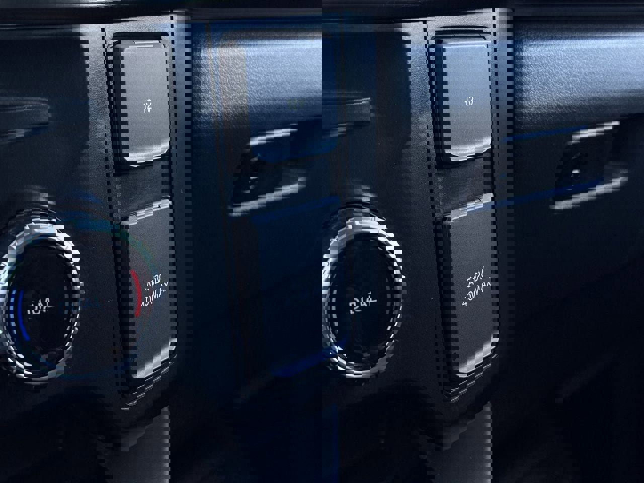 Certified 2023 Ford F350 Lariat w/ Tow Technology Package image 21