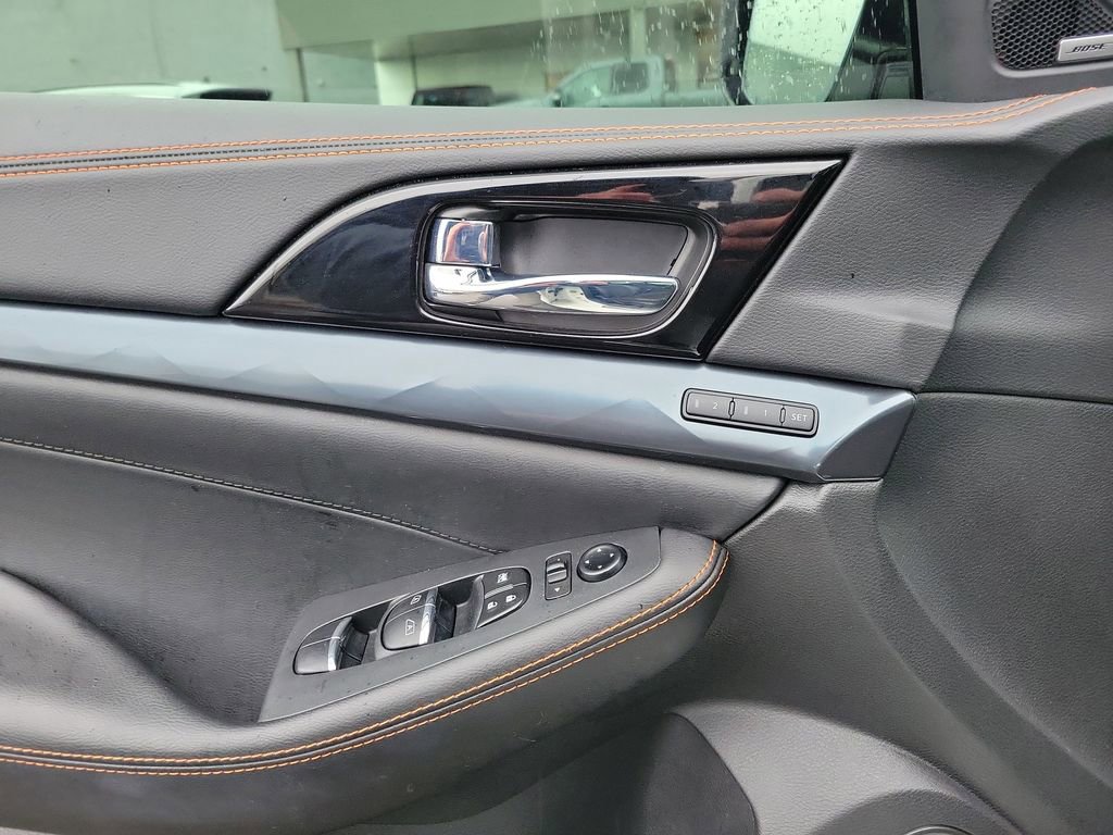 Used 2022 Nissan Maxima SR w/ Sport Mat Group image 18