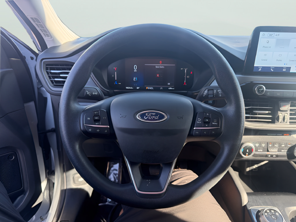 Certified 2025 Ford Escape Active AWD/4WD image 18