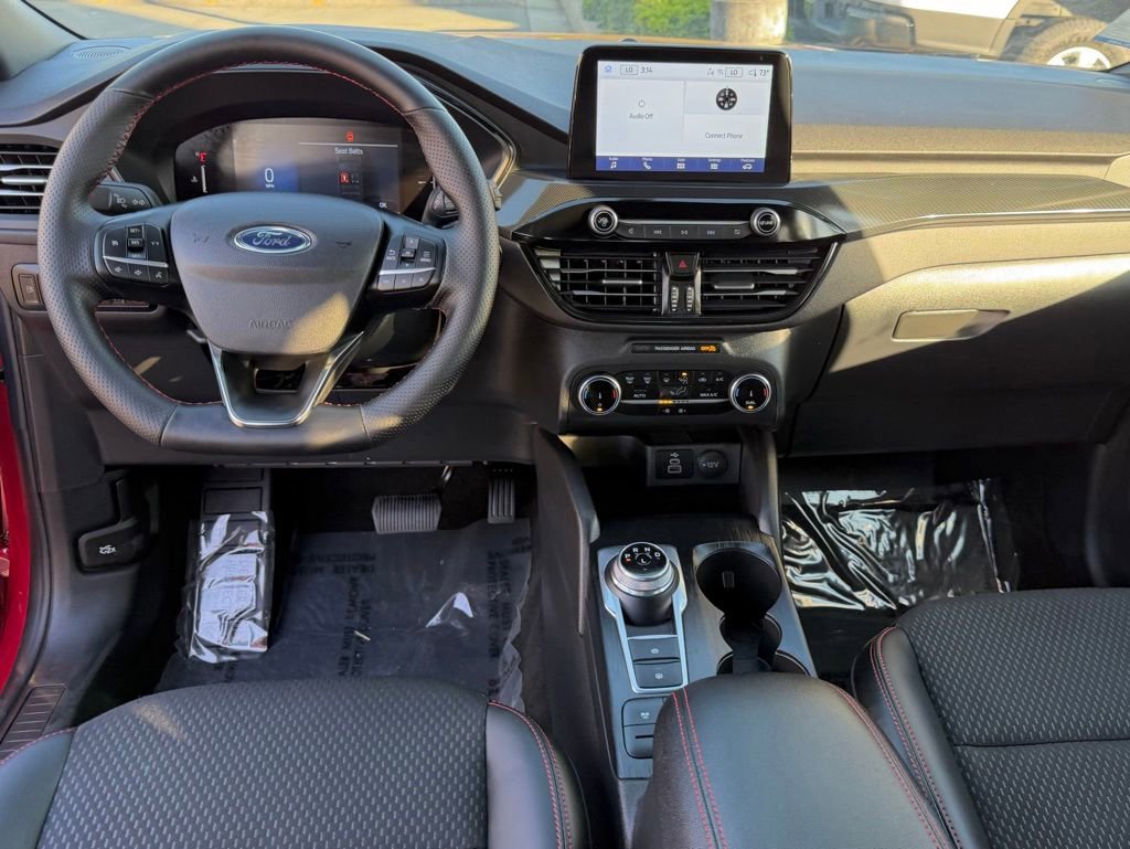 Certified 2025 Ford Escape ST-Line w/ Equipment Group 301A image 29