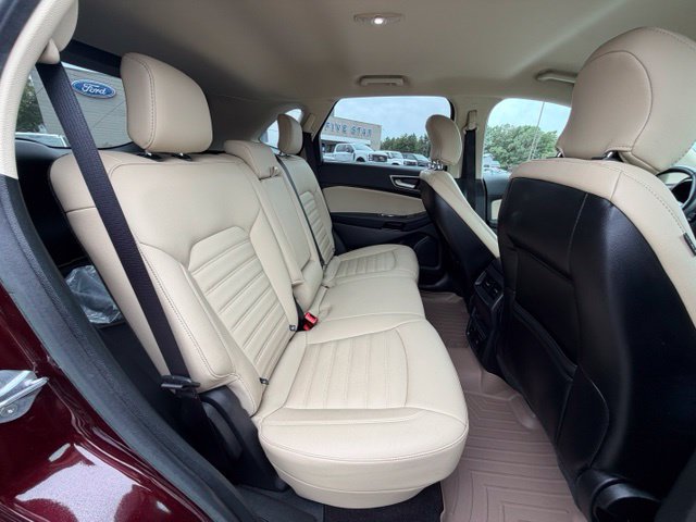 Certified 2019 Ford Edge SEL w/ Equipment Group 201A FWD image 24
