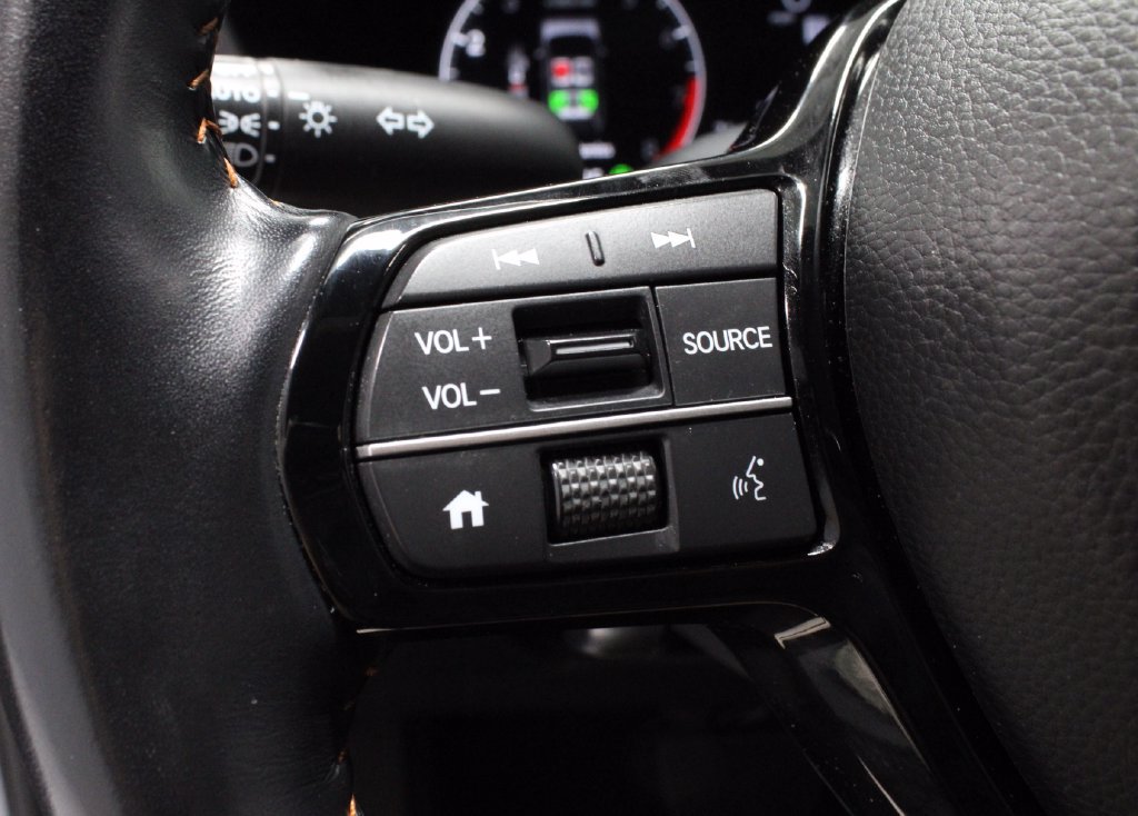 Used 2025 Honda HR-V Sport image 26