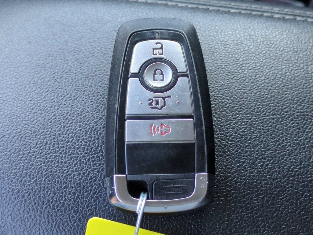 Certified 2025 Ford Escape Active FWD image 30