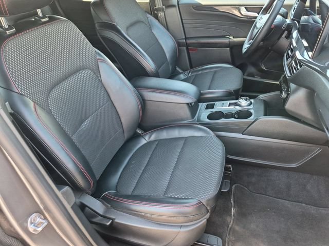 Certified 2024 Ford Escape ST-Line w/ Tech Pack #1 AWD/4WD image 20