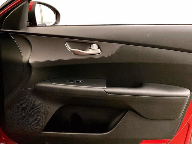 Used 2019 Kia Forte LXS FWD image 23