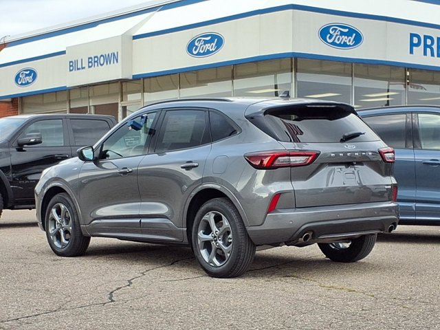 Certified 2024 Ford Escape ST-Line w/ Tech Pack #1 AWD/4WD image 2