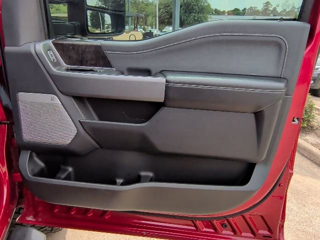 Certified 2023 Ford F250 Lariat w/ Lariat Ultimate Package AWD/4WD image 19