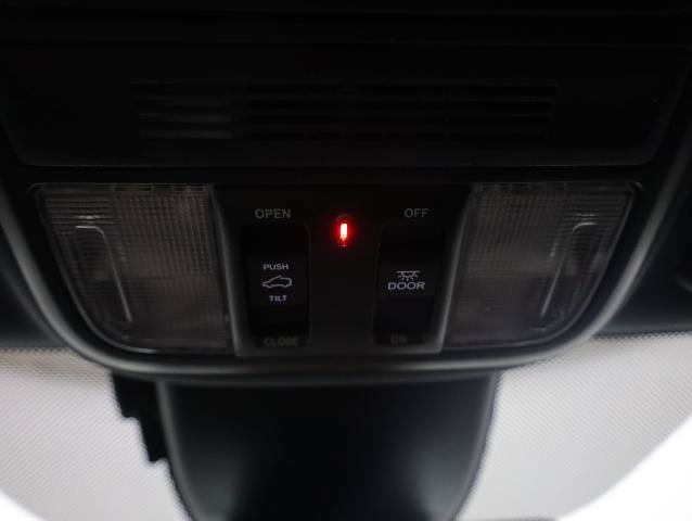 Used 2024 Honda Odyssey Sport image 26