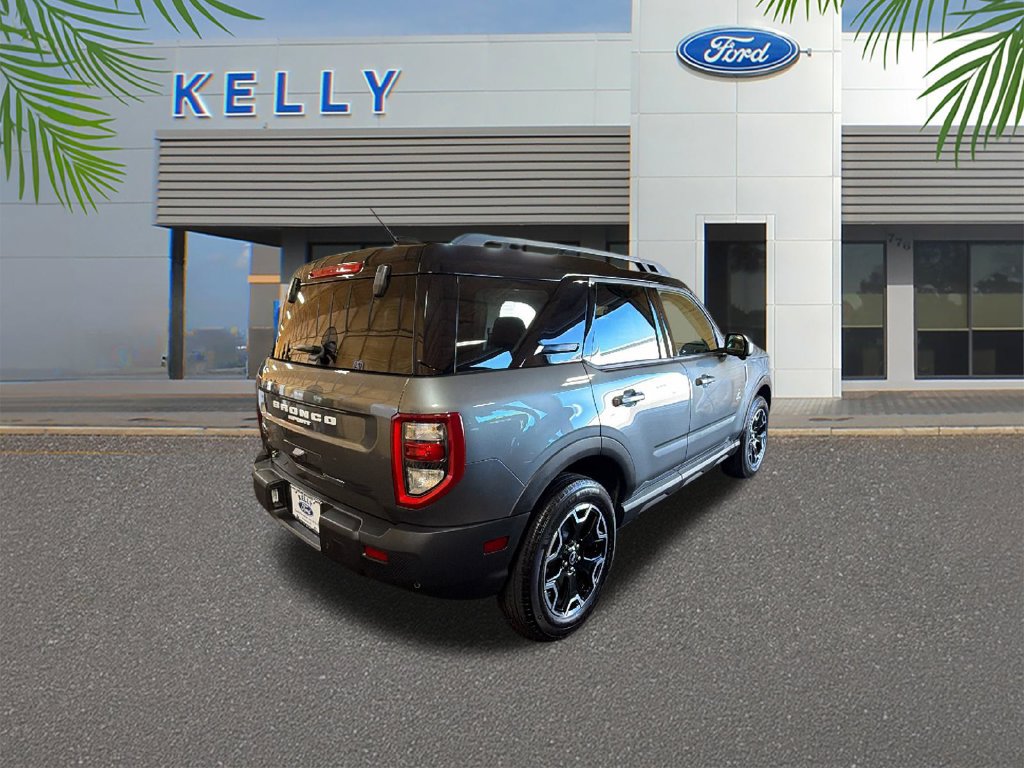 Certified 2025 Ford Bronco Sport Outer Banks w/ Outer Banks Tech Package+ AWD/4WD image 5