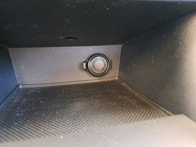 Used 2018 Subaru Crosstrek 2.0i Premium image 14