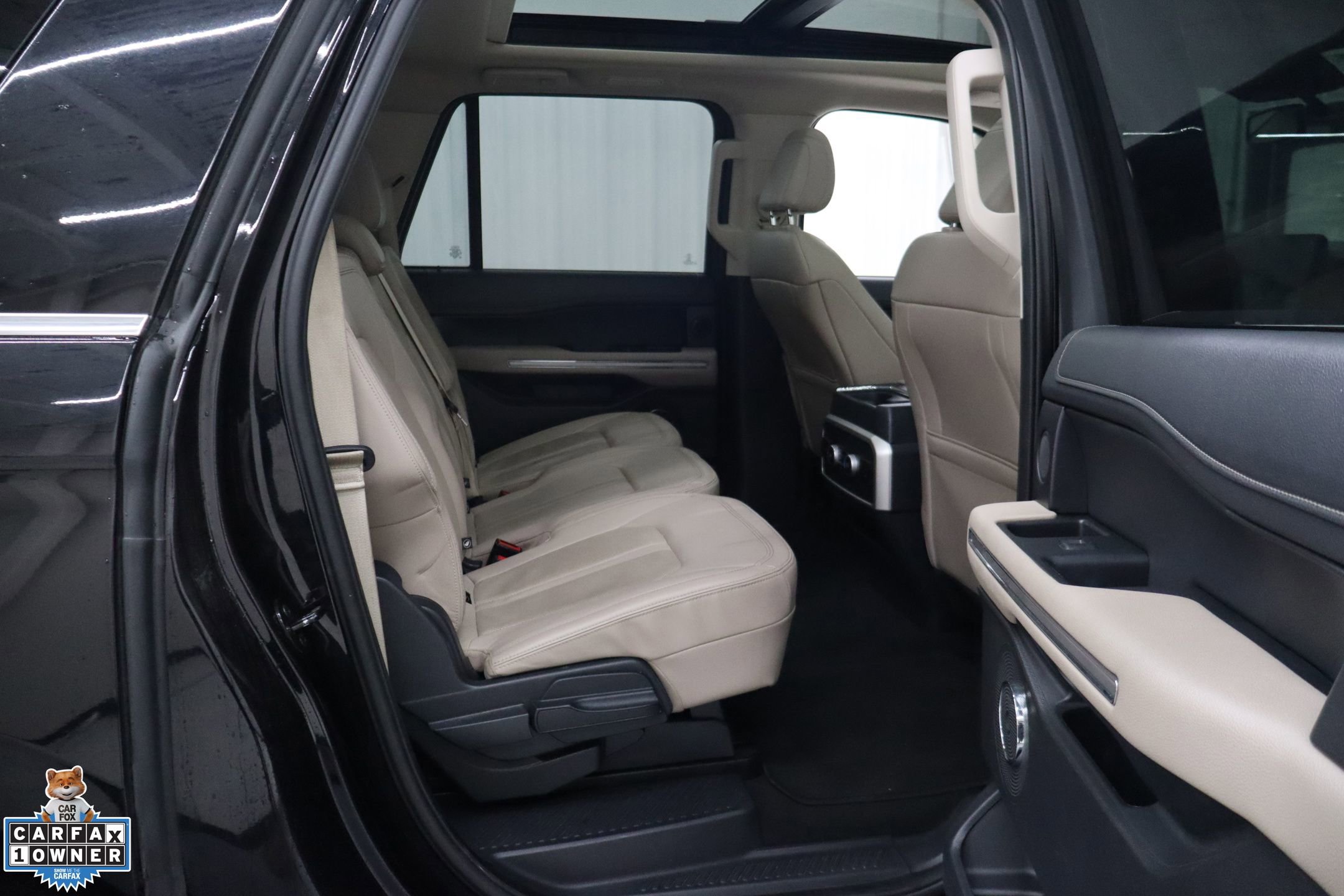 Certified 2024 Ford Expedition Max Limited RWD image 29
