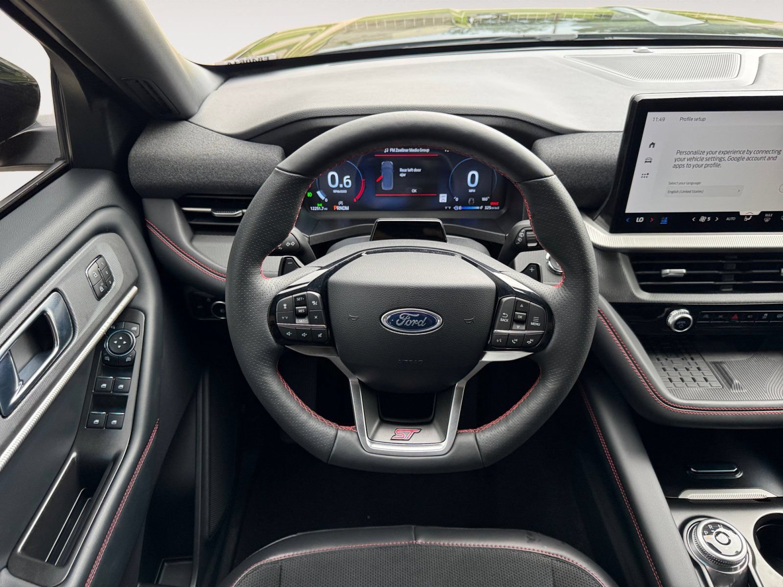 Certified 2025 Ford Explorer ST AWD/4WD image 12