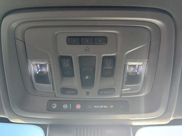 Used 2025 Chevrolet Silverado 3500 LTZ w/ LTZ Plus Package image 22