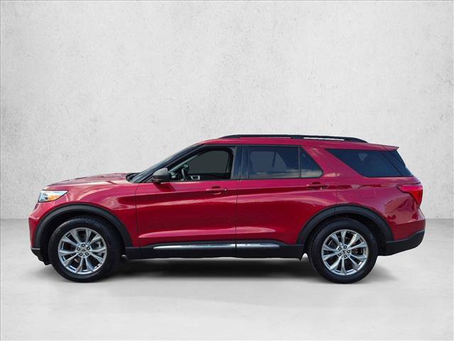 Certified 2021 Ford Explorer XLT w/ Equipment Group 202A RWD image 8