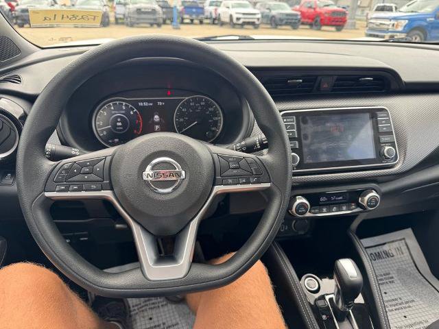 Used 2019 Nissan Kicks SV FWD image 23