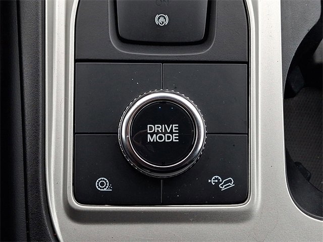 Certified 2023 Ford Explorer XLT image 27