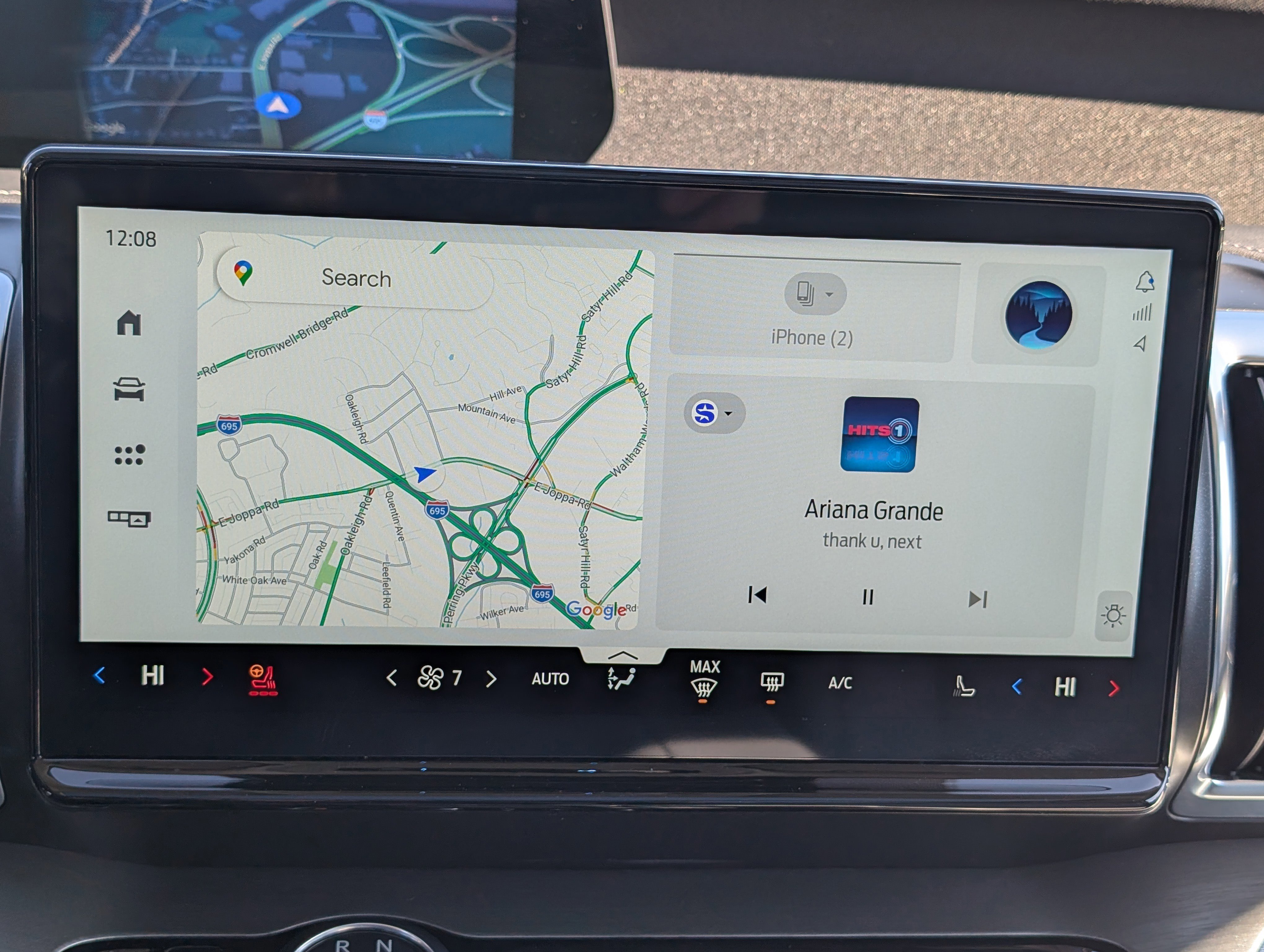 Certified 2025 Ford Expedition Platinum image 36