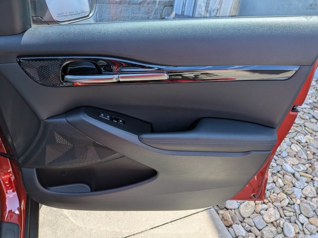 Used 2023 Kia Seltos S w/ Navigation Package FWD image 34