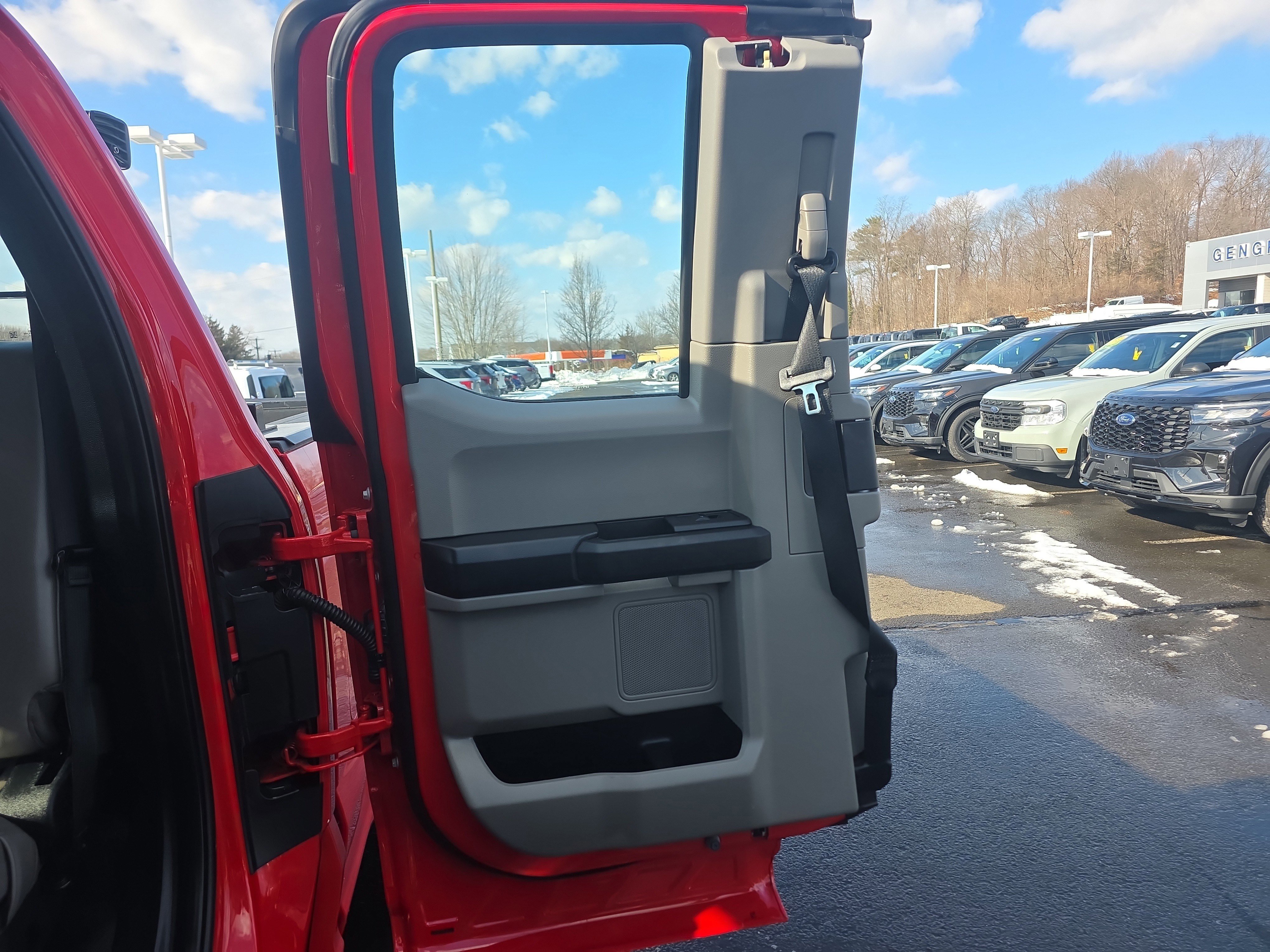 Certified 2020 Ford F250 XL w/ Power Equipment Group image 26