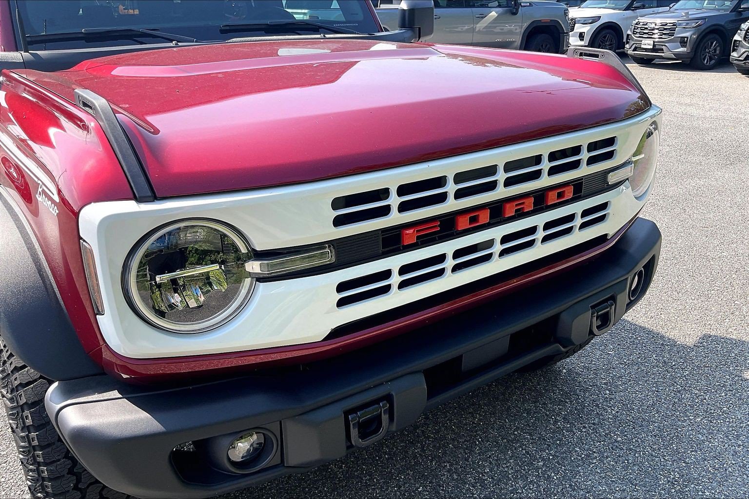 Certified 2026 Ford Bronco Heritage Edition AWD/4WD image 30