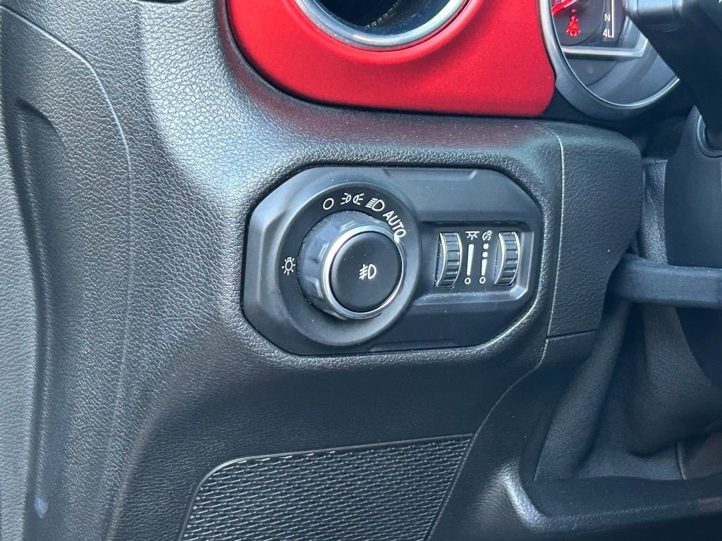 Used 2020 Jeep Wrangler Unlimited Rubicon AWD/4WD image 34