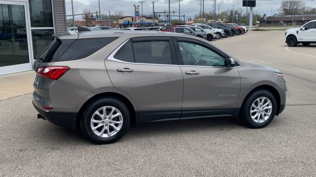 Used 2019 Chevrolet Equinox LT AWD/4WD image 2