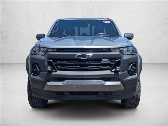 Used 2025 Chevrolet Colorado Trail Boss AWD/4WD video 3