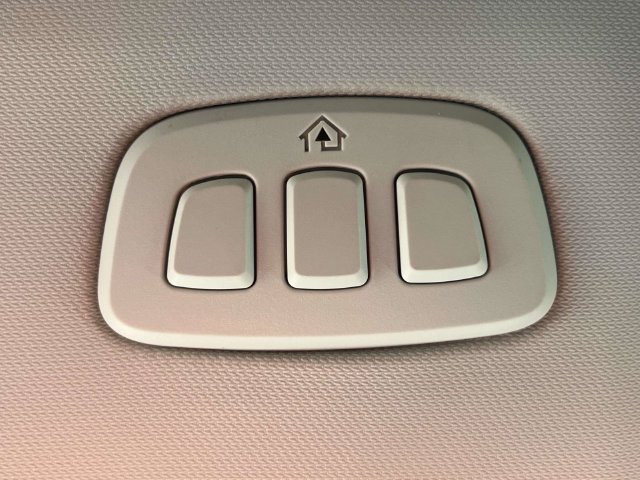 Certified 2025 Ford Mustang Mach-E Select RWD image 29
