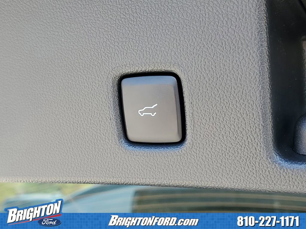 Certified 2024 Ford Escape ST-Line w/ Tech Pack #1 AWD/4WD image 9