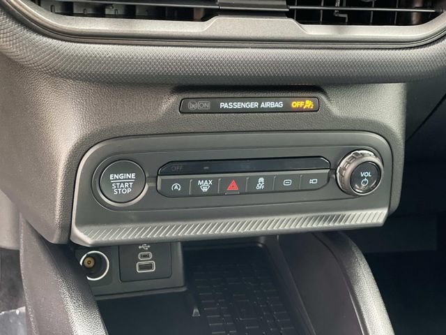 Certified 2025 Ford Bronco Sport Heritage w/ Convenience Package AWD/4WD image 16