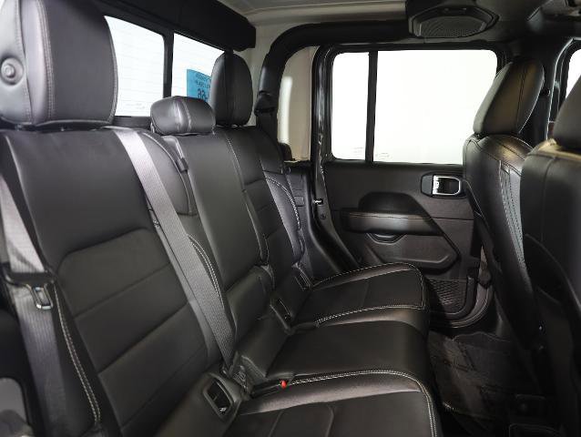 Used 2020 Jeep Gladiator Overland image 11